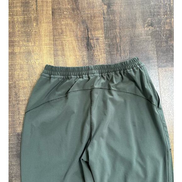 Lululemon Evergreen Final Play Crop *23" Size 6 - Picture 7 of 8